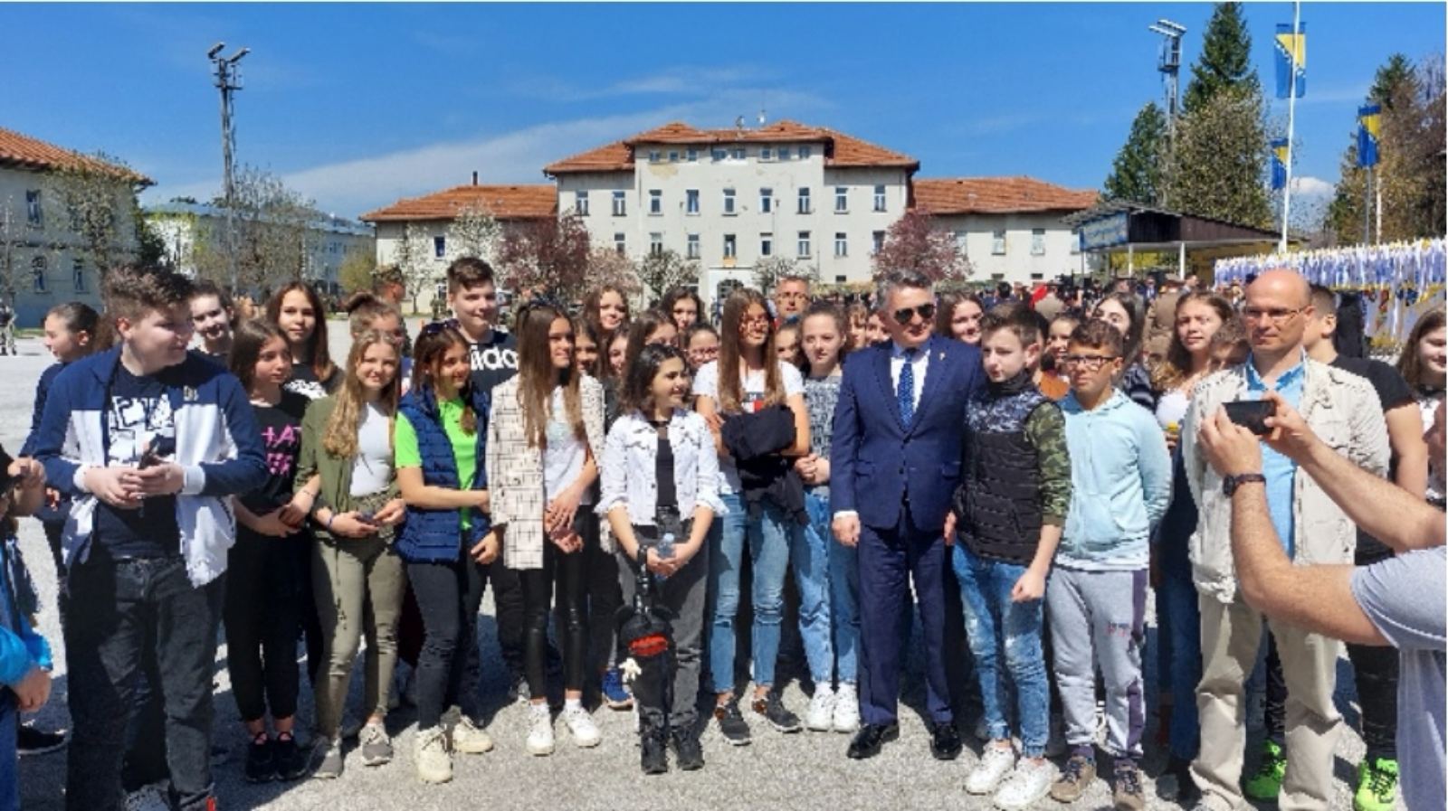 Posjeta naših učenika kasarni Oružanih snaga Bosne i Hercegovine